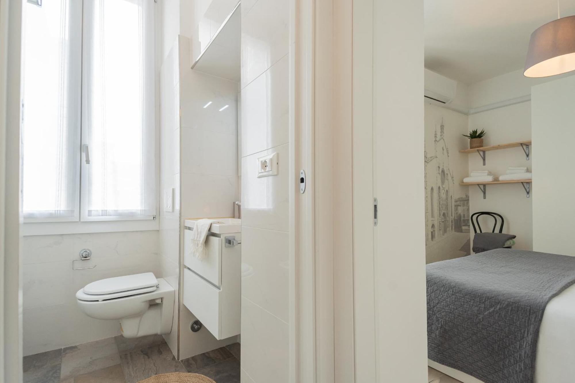 Old Court Hideaway By Rent All Côme Esterno foto